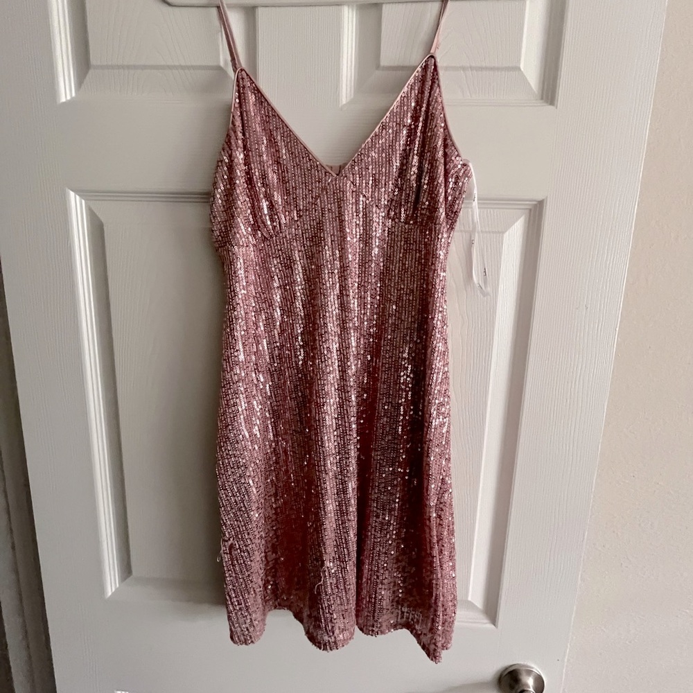 Super fun pink dress!
